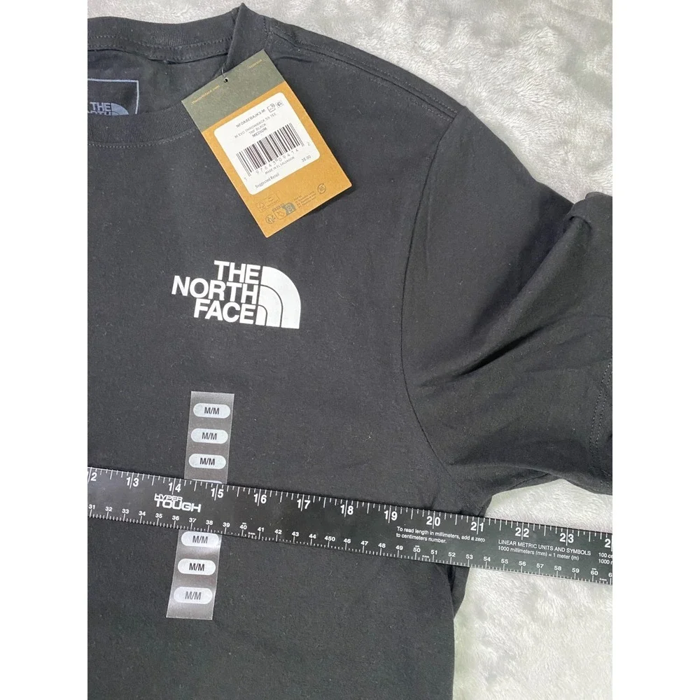 The North Face Throwback Graphic Tee Men Med Black NWT Back Logo NF0A8EBAJK3-M